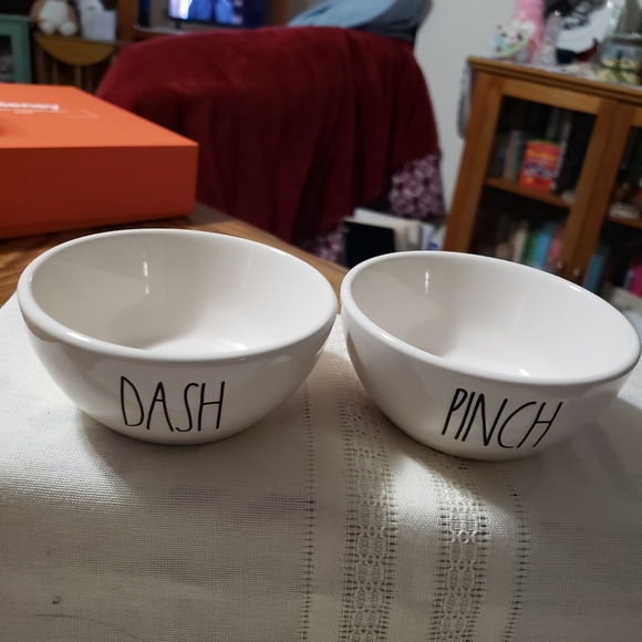 Rae Dunn PINCH and DASH Ramekins - Picture 1 of 5